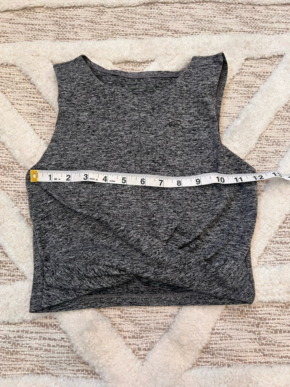 Joah Brown Marathon Crop Tank Twist front XS/S Heathered Marled Grey - Picture 3 of 5